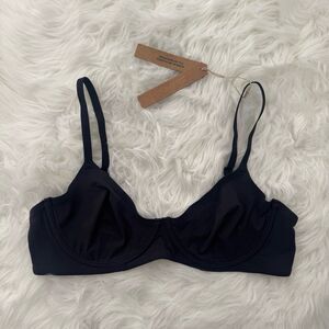 Skims Fits Everybody Unlined Demi Bra Onyx Size 36B
